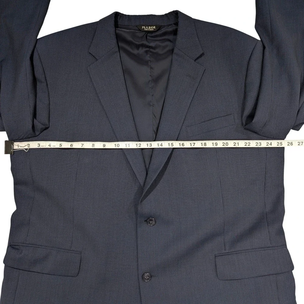 Jos A Bank Travelers Collection Navy Blue 100% Wool Blazer Sport Coat‎ 48L